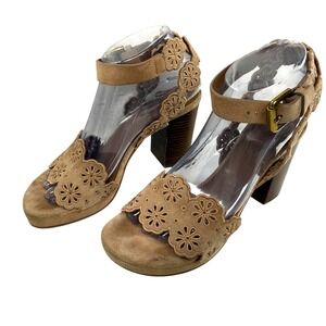 See By Chloe Kristy Eyelet Sandals Size 37.5/ 7 Block Heel Ankle Strap Tan Suede
